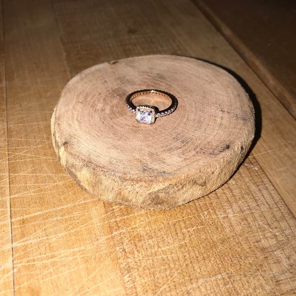 Brand new Pandora rose gold ring